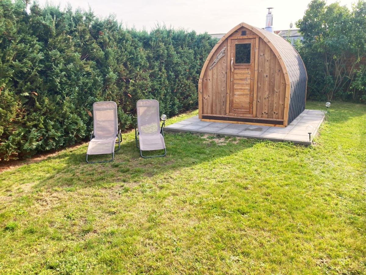 Lehmhaeuschen Mit Sauna Tangermünde Екстериор снимка