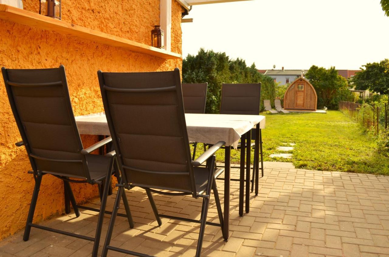Lehmhaeuschen Mit Sauna Tangermünde Екстериор снимка